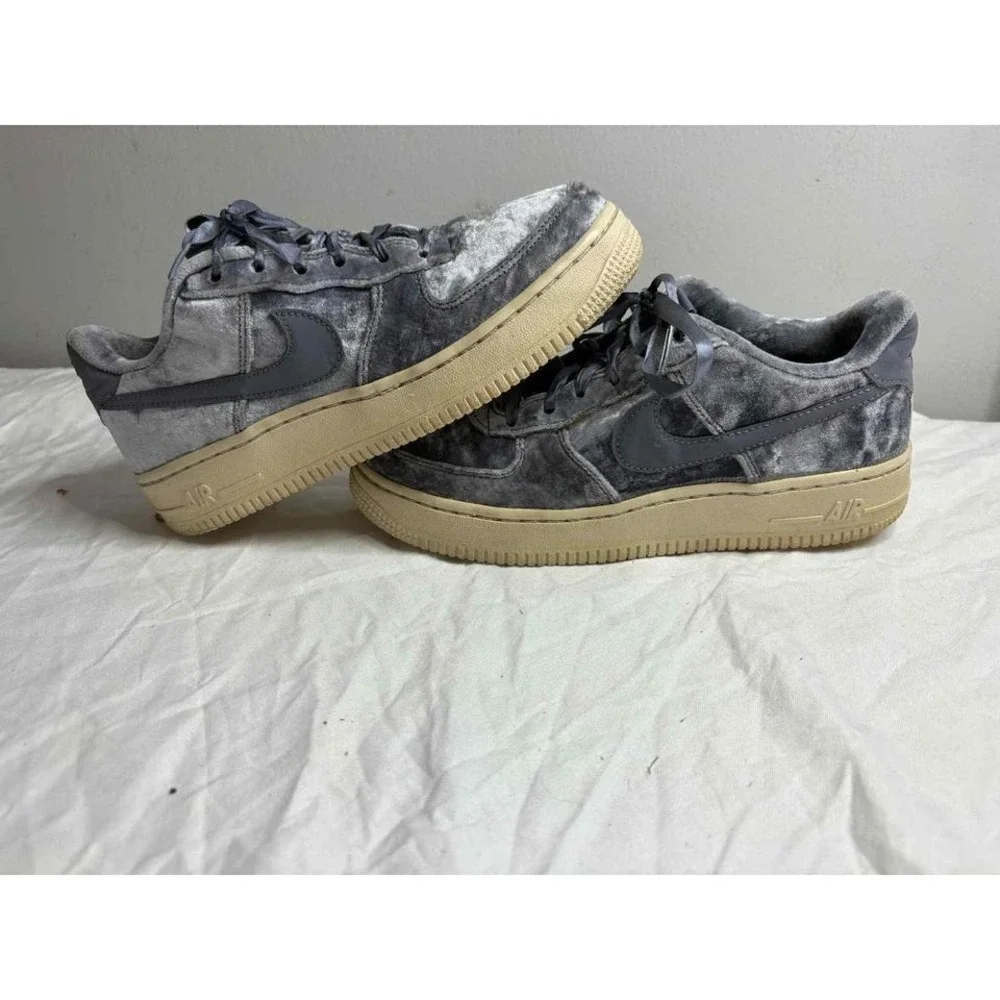 Nike Air Force 1 GS Dark Sky Blue Velvet LV8 Sneakers Size 4.5Y
